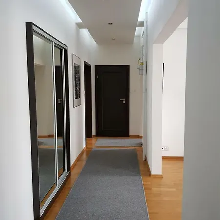 Mieszkanie 70 M2 Bardzo Blisko Centrum Apartment